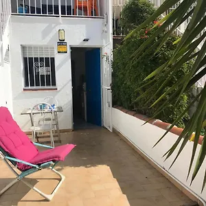 Bonito Ideal 2 Personas. Empuriabrava
